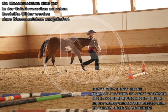 s_A_901052.JPG